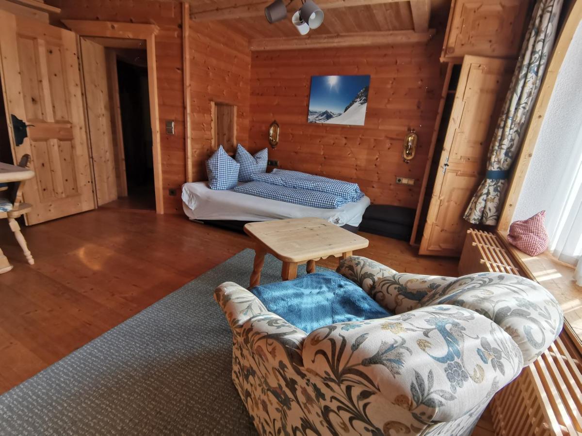 Ferienwohnung Zirbennest Serfaus Exterior foto